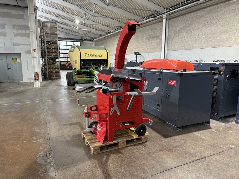 Entrindungsmaschine mit PTO- Antrieb AMR EKO P
