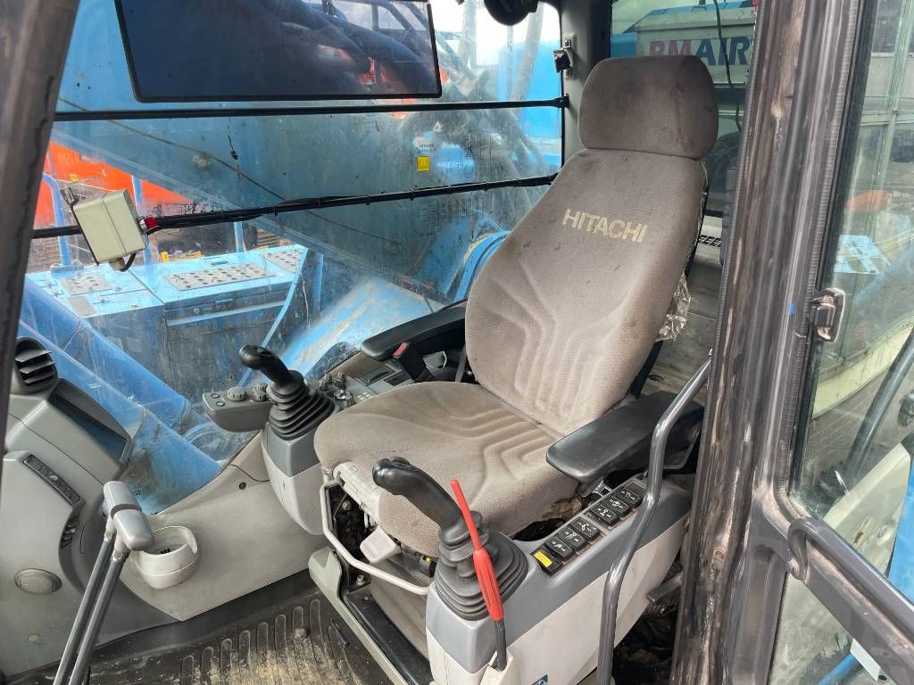 Hitachi Zaxis 490 LCH-6