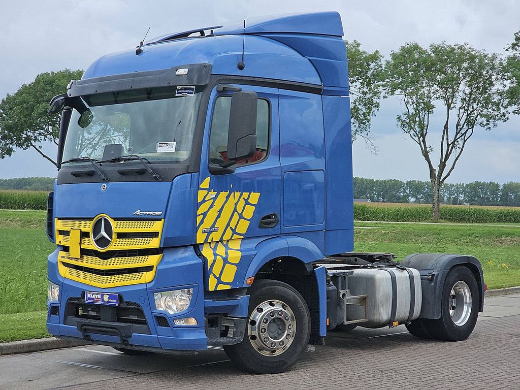 MERCEDES-BENZ ACTROS 1843