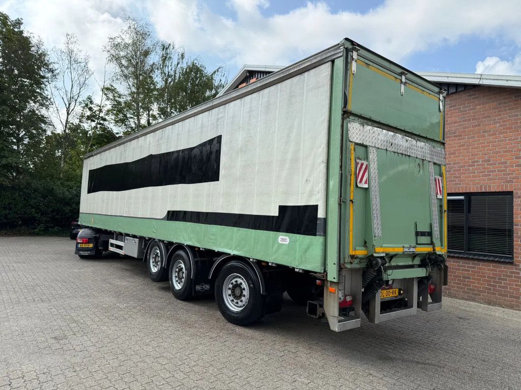 Pacton 3AS Stuuras/Lenkachse 2.500 Laadklep/LBW Hardhouten vloer