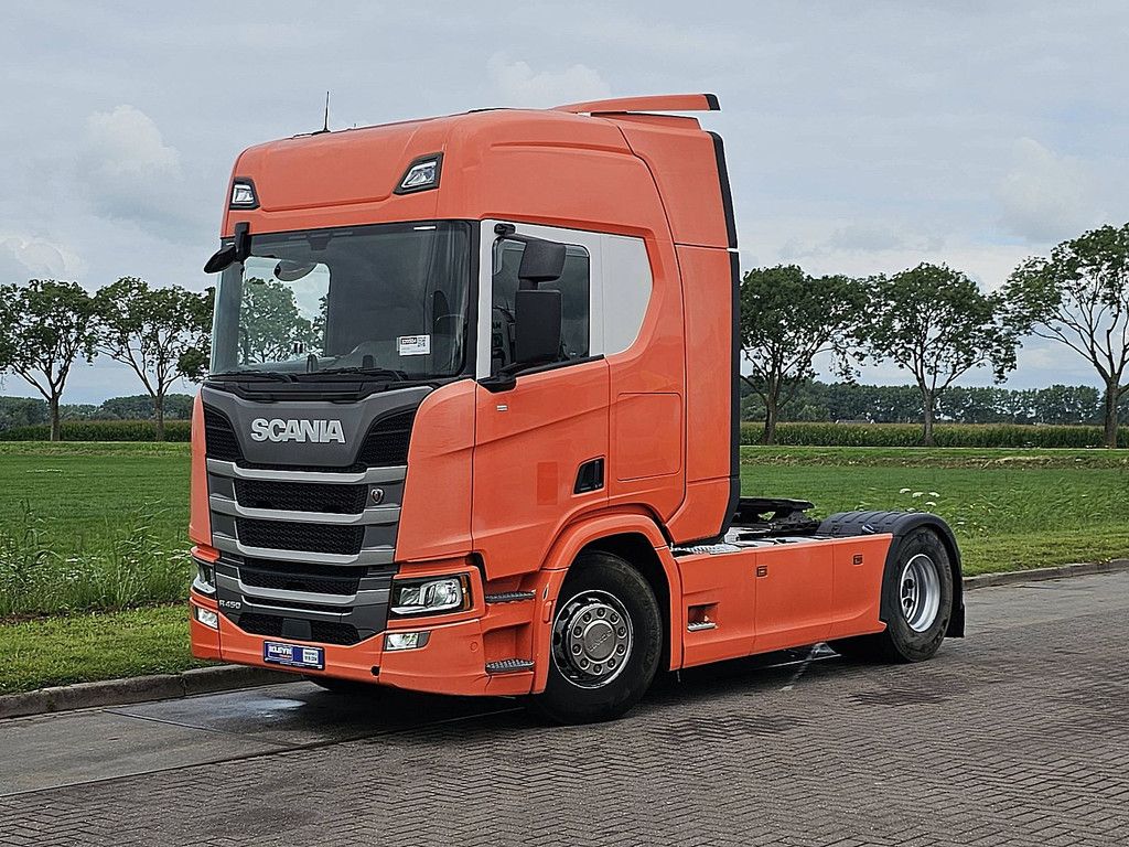 SCANIA R450