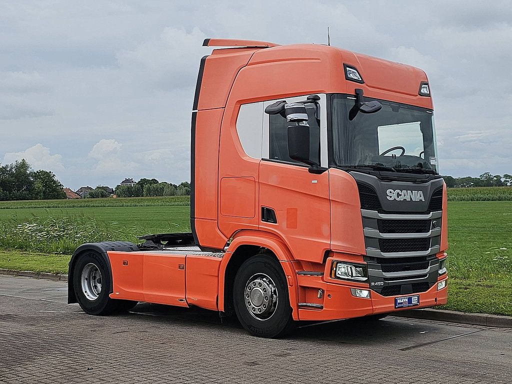 SCANIA R450