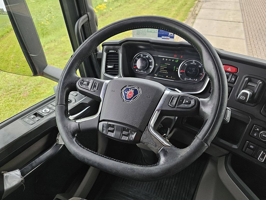 SCANIA R450