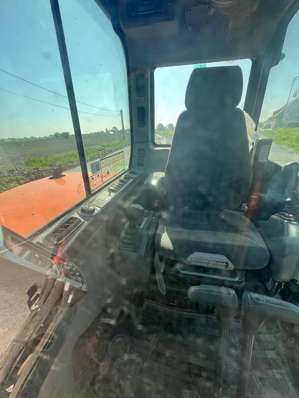 Doosan DX62R-3