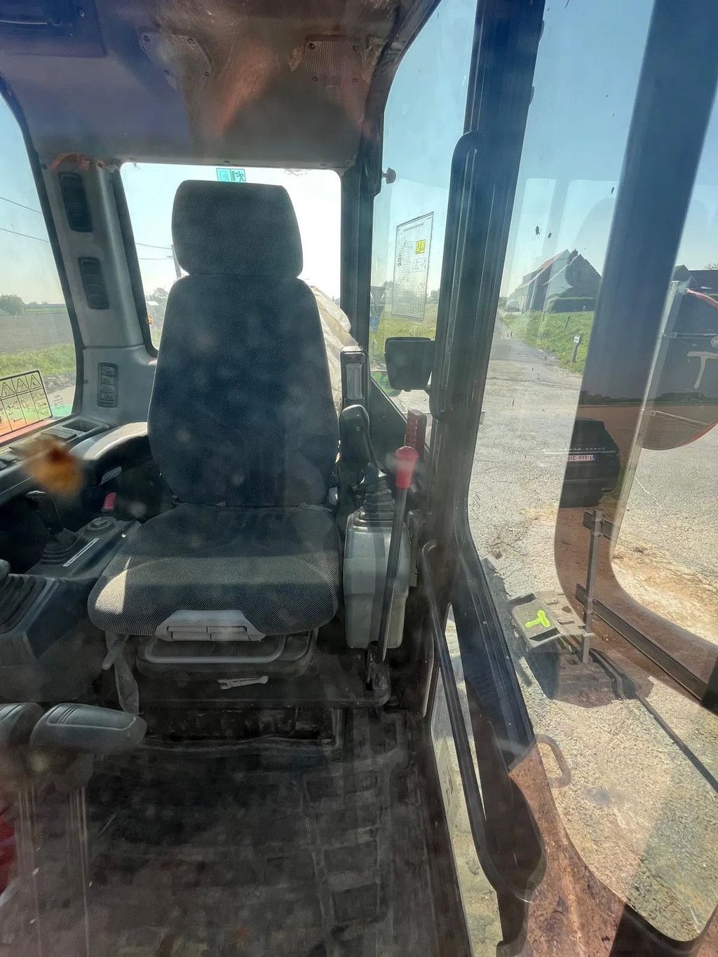 Doosan DX62R-3