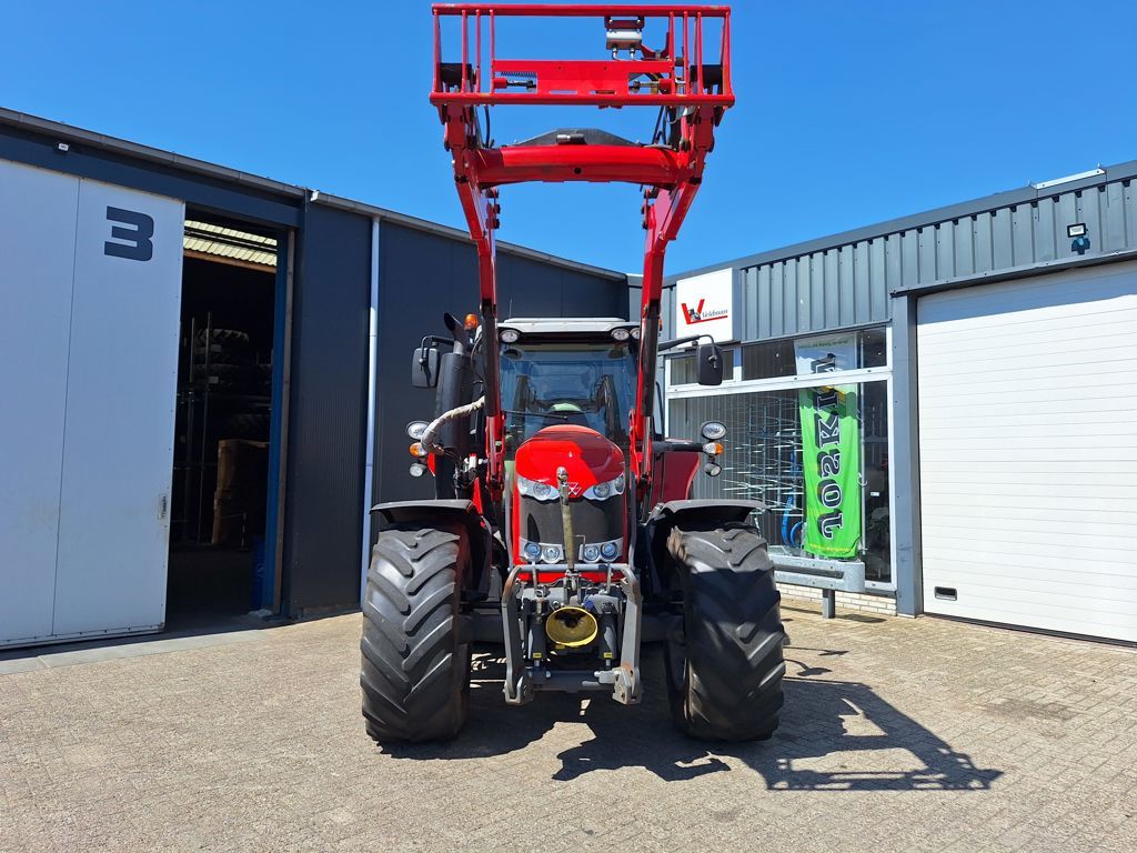Massey Ferguson 6613 DYNA-6 EFFICIENT