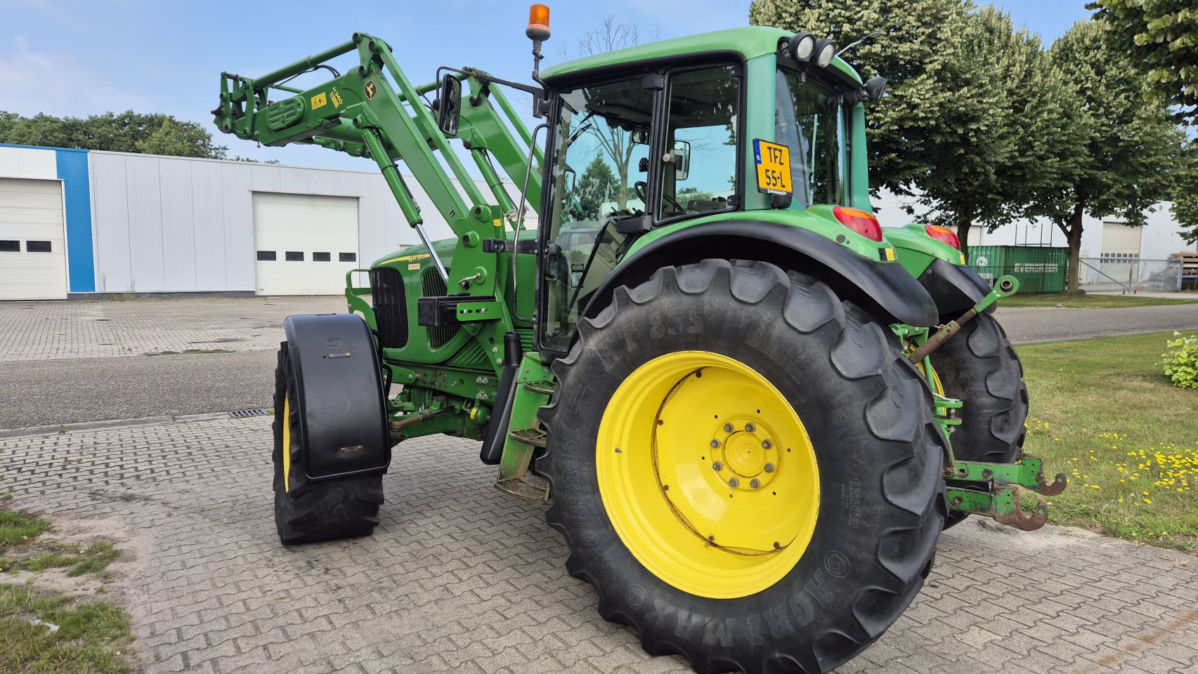 JOHN DEERE 6620 Premium AP 40Km/h. met JD H340 frontlader en TLS