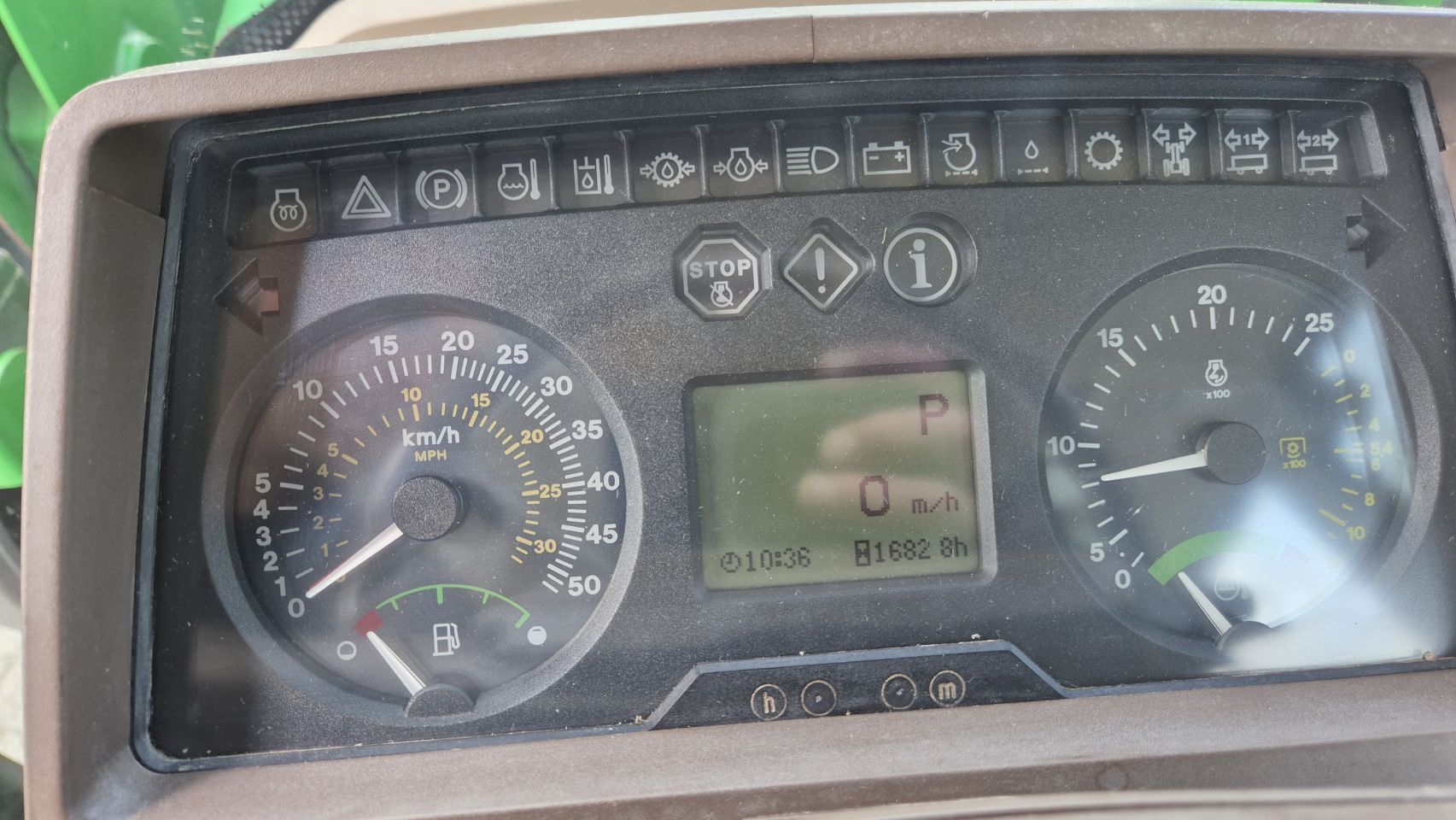 JOHN DEERE 6620 Premium AP 40Km/h. met JD H340 frontlader en TLS