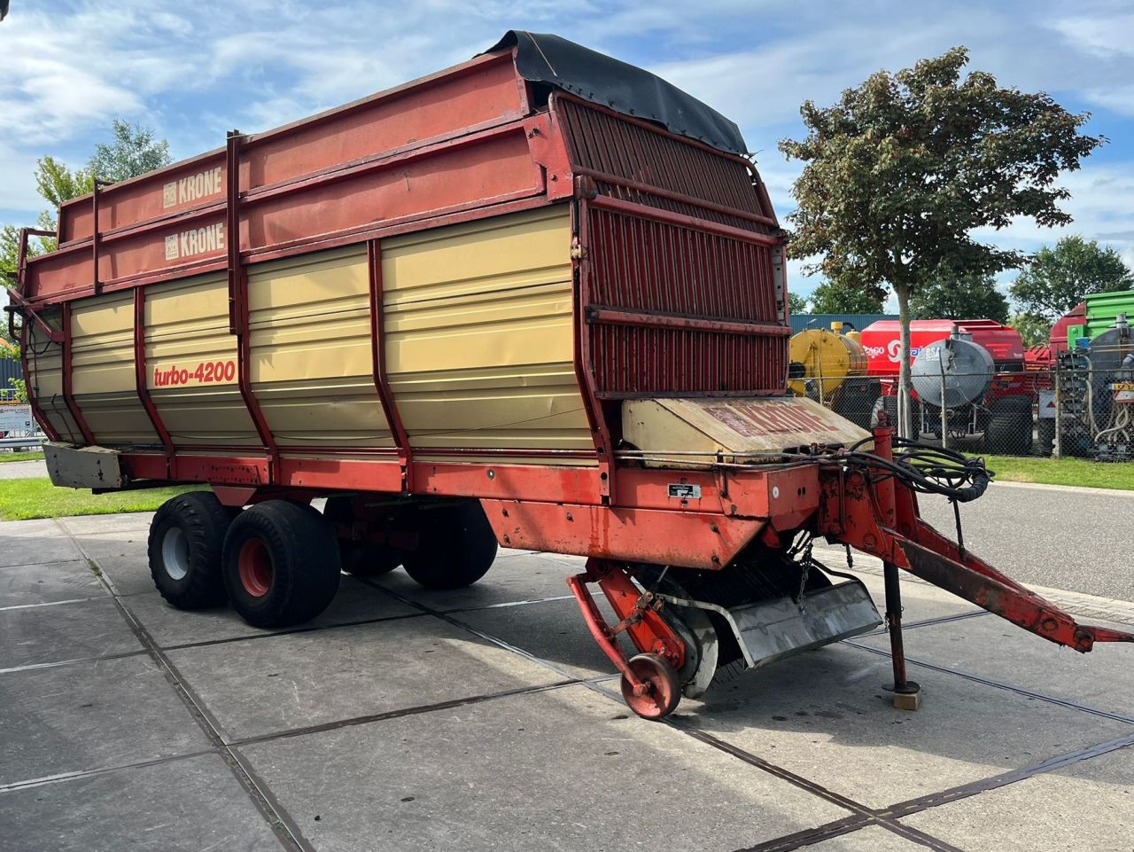 Krone Turbo 4200 T Opraapwagen