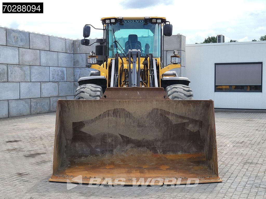 Volvo L120 H CDC - 3TH VALVE - QUICK COUPLER