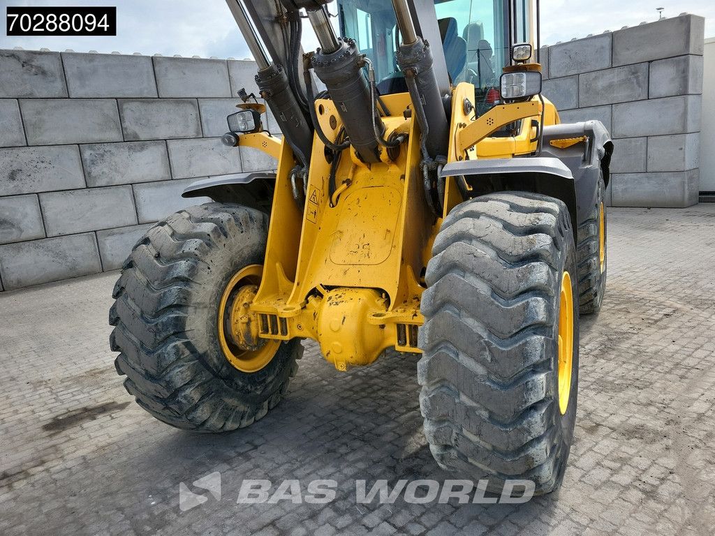 Volvo L120 H CDC - 3TH VALVE - QUICK COUPLER