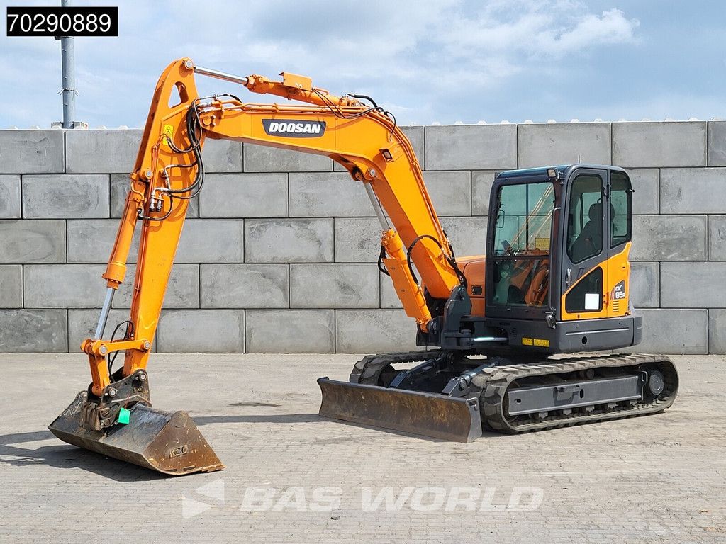 Doosan DX85 R-3 A/C - 3 BUCKETS