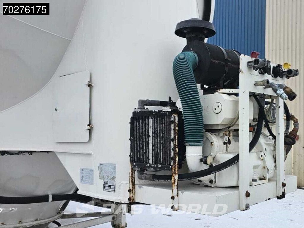 Spitzer SF2755/4P 3 Achsen 55 m3 Liftachse