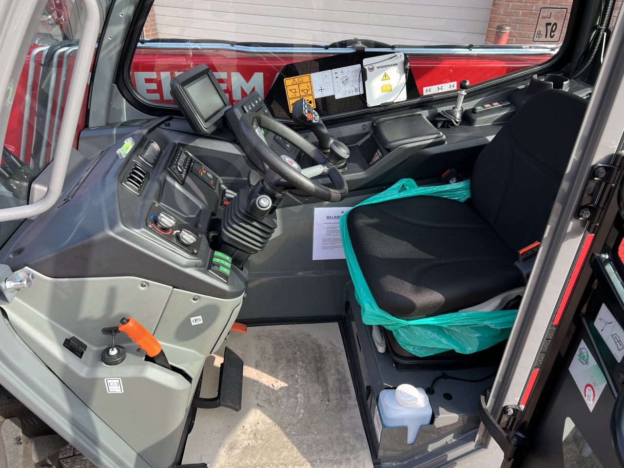 Weidemann T6025