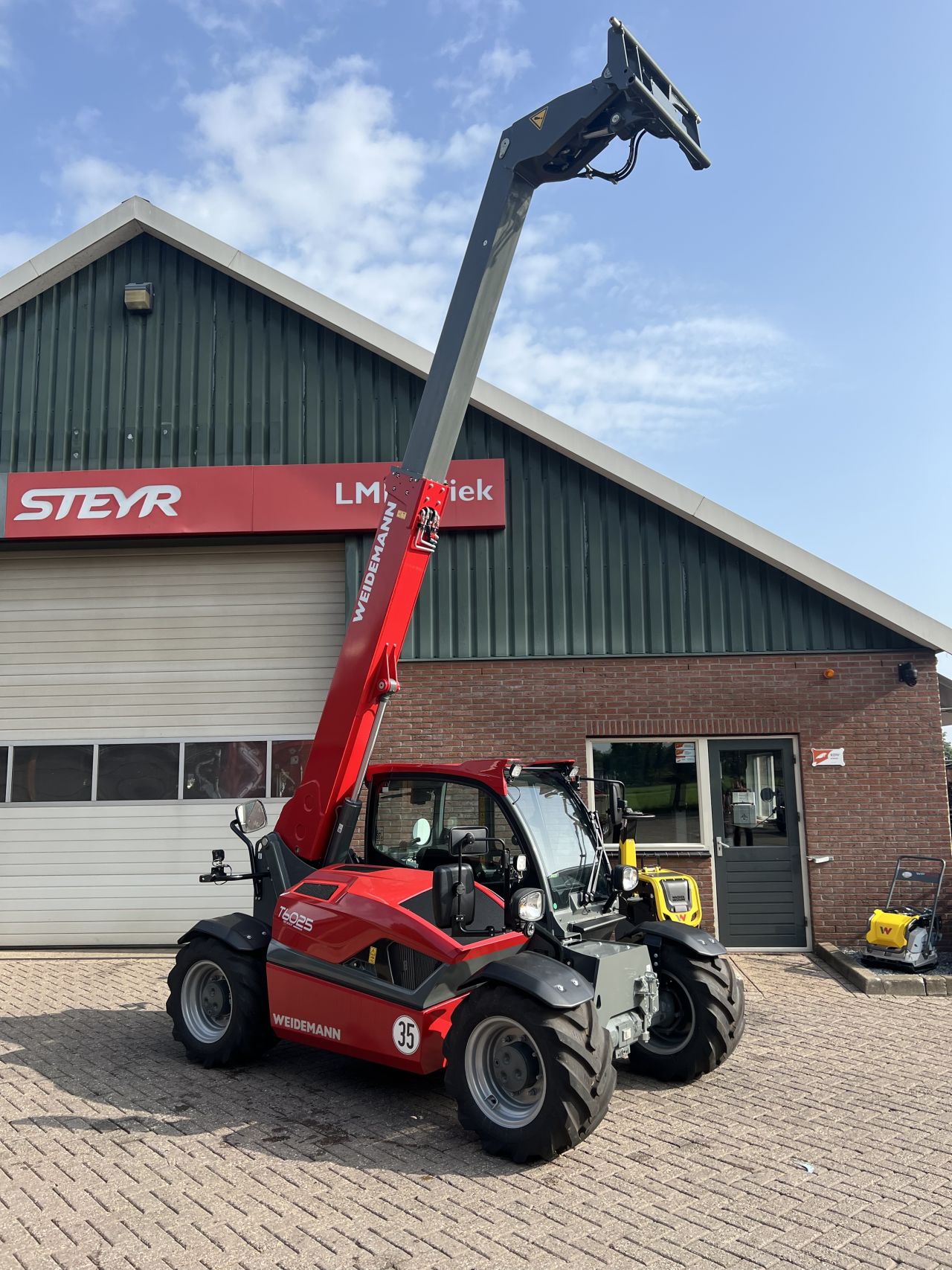 Weidemann T6025