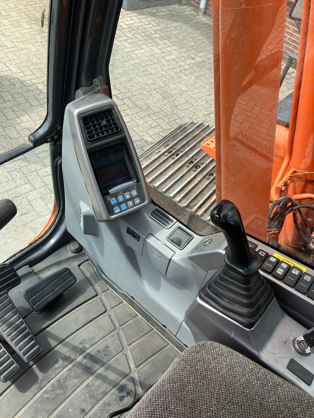Doosan DX140 LC Rupsgraafmachine