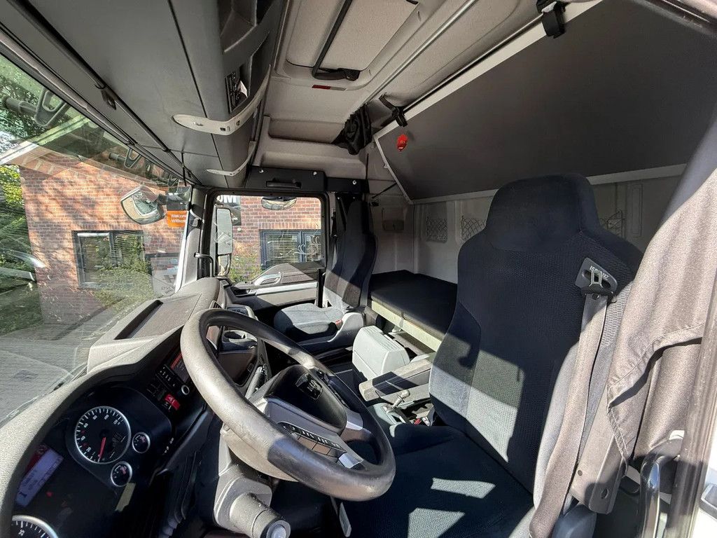MAN TGX 26.440 6X2 voorloopas NL Truck APK 08/2025