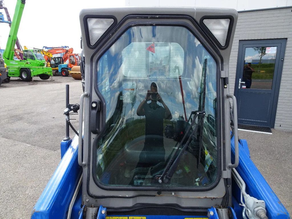 Bobcat S100