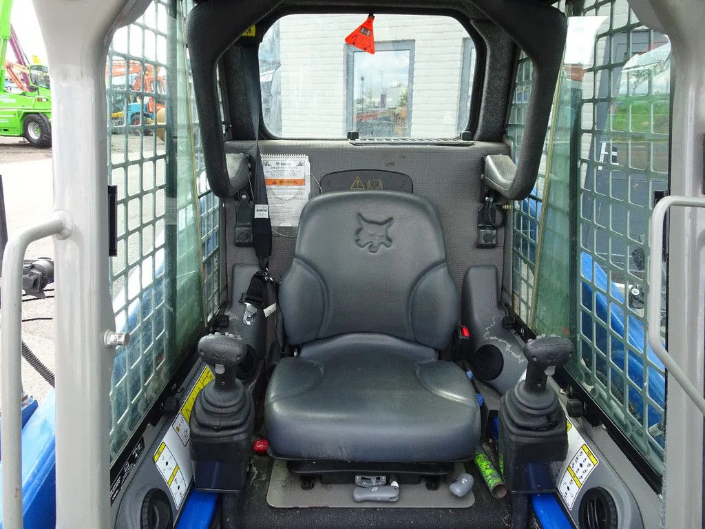 Bobcat S100