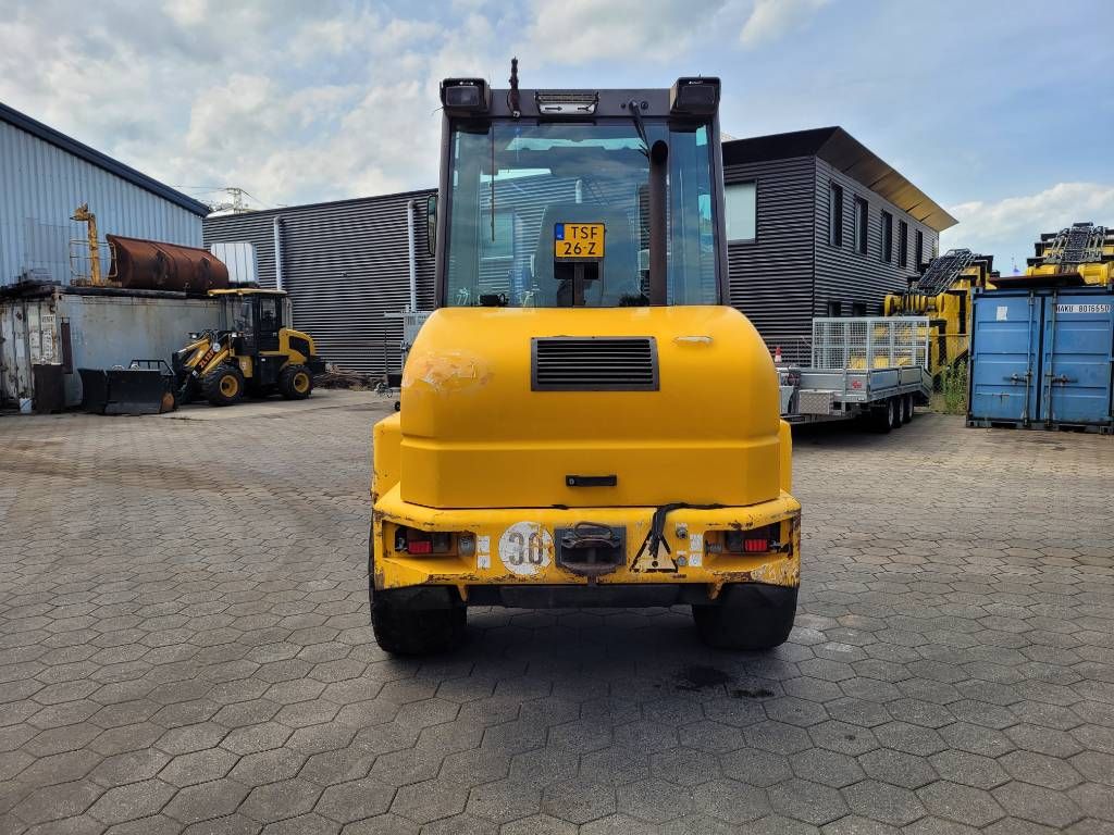 Ahlmann AZ 85