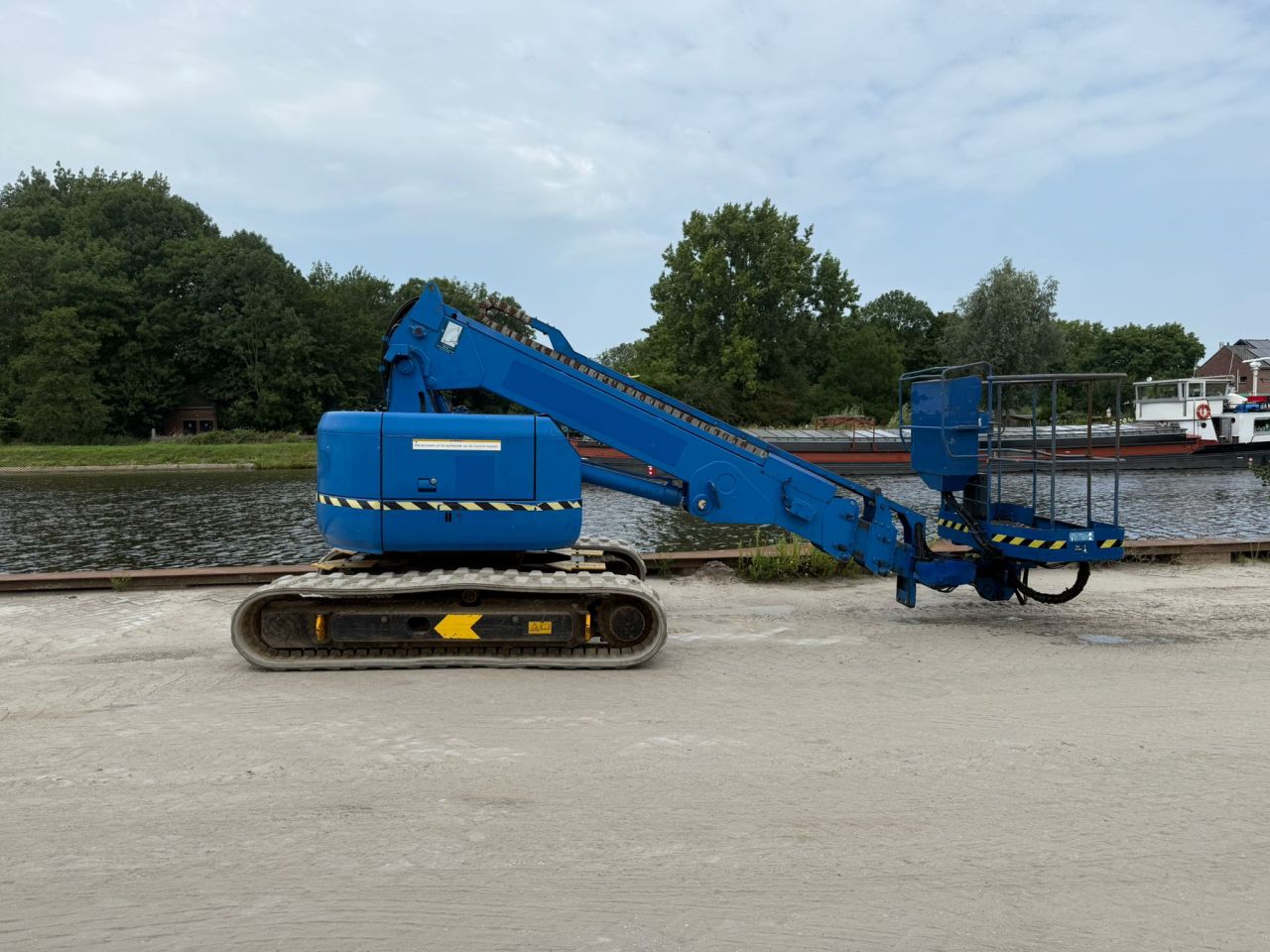 Hitachi rupshoogwerker Type HX 99B-02 Bouwjaar 2010