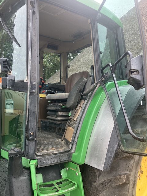John deere 6900