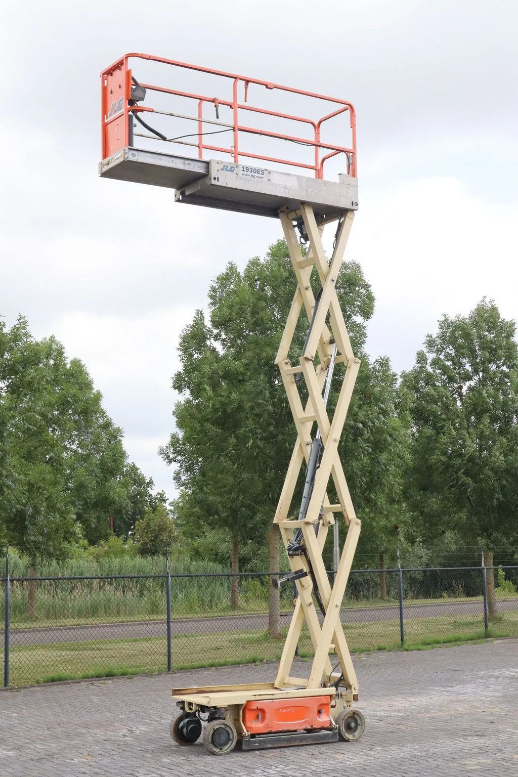 JLG 1930 ES | 7.7 METER | 230 KG