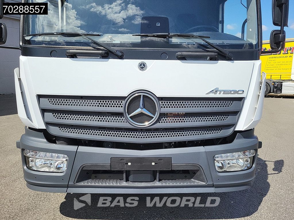 Mercedes Atego 1527 4X2 15tonner LOW Mileage! 1500kg Ladebordwand Automatic Euro 6