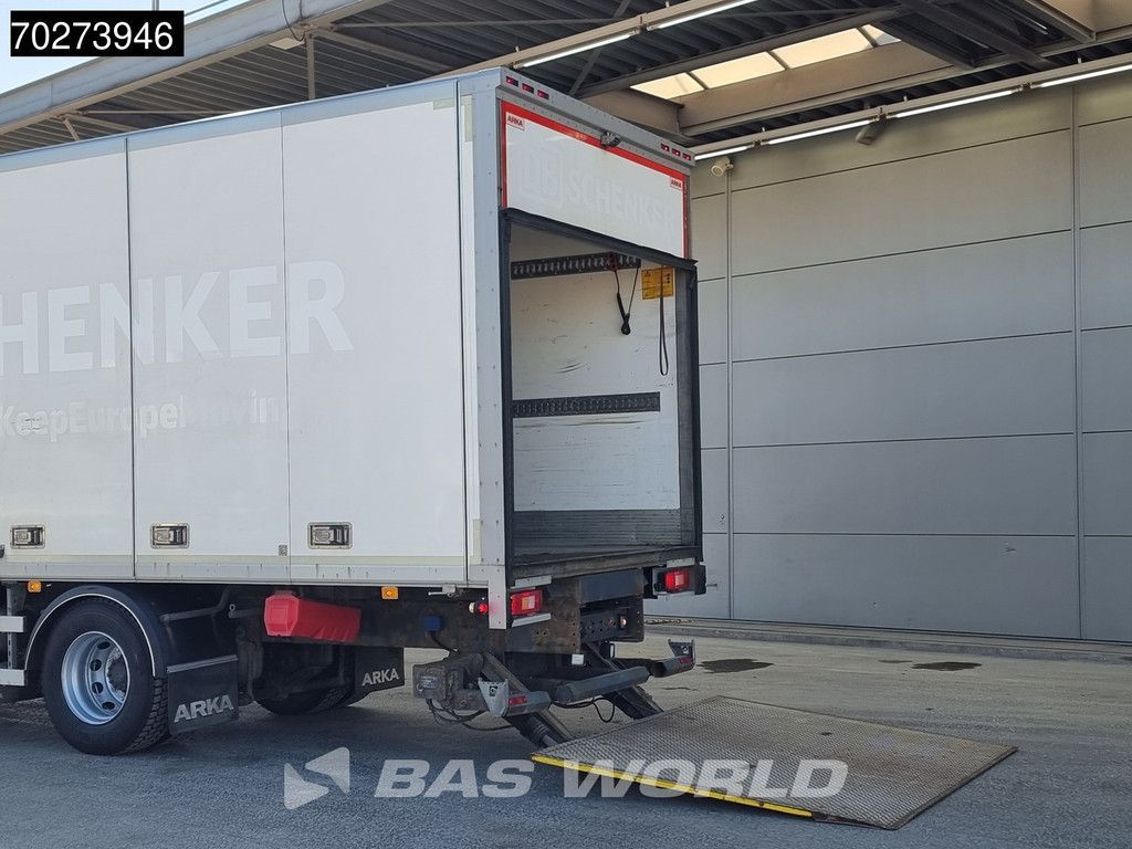 Volvo FM 330 4X2 VEB 2000kg Tailgate Automatic Euro 6