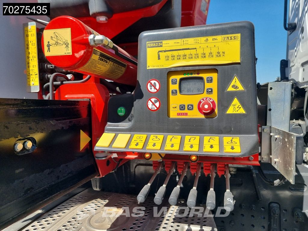 Mercedes Arocs 3348 6X4 Fassi F255A2.24 Kran Crane 9m3 3-Sided Tipper Big-Axle Euro 6