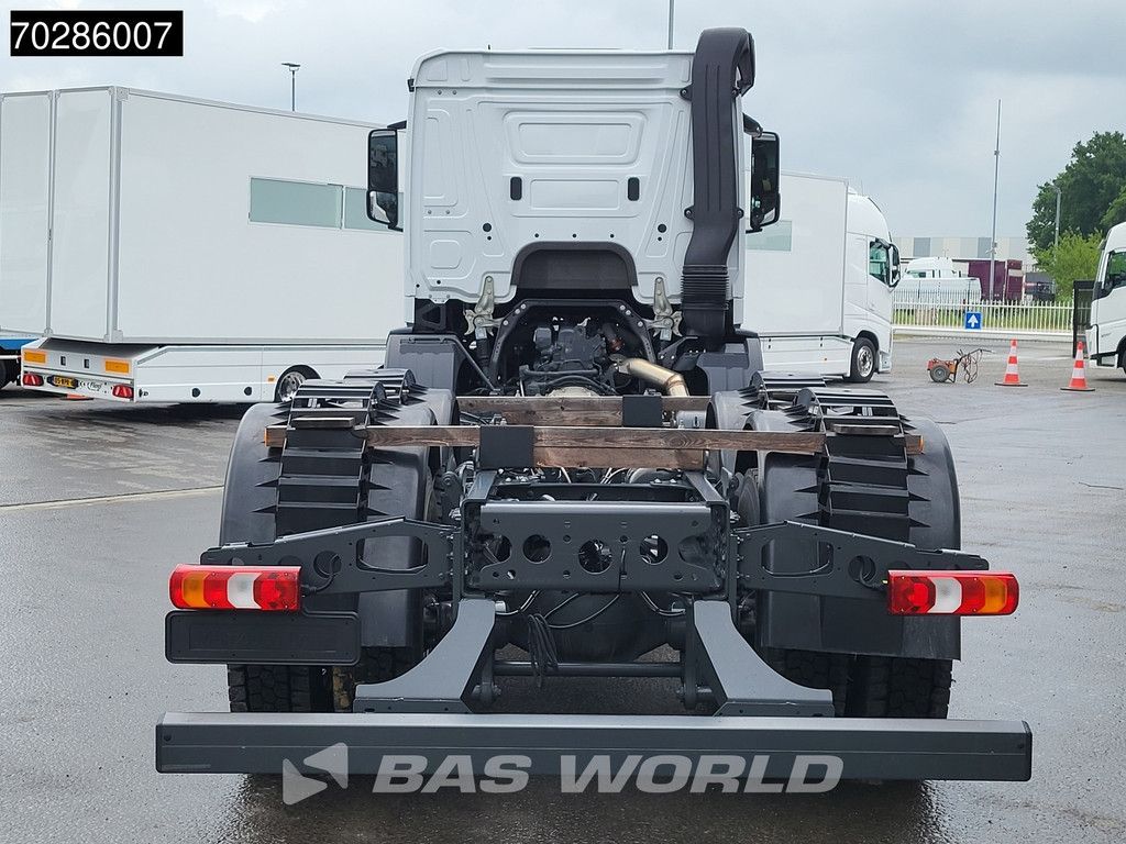 Mercedes Arocs 3342 6X4 NEW 6x4 chassis Big-Axle Automatic Steel suspension Euro 3