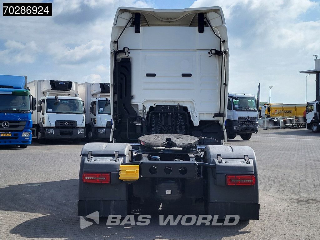 MAN TGX TGX 18.470 4X2 XLX Retarder 2xTanks ACC Navi Euro 6