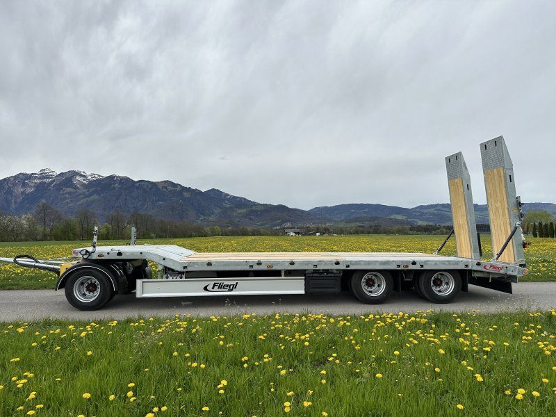 Fliegl DTS-S 300 80 km/h LKW  mit Hyd. Rampen