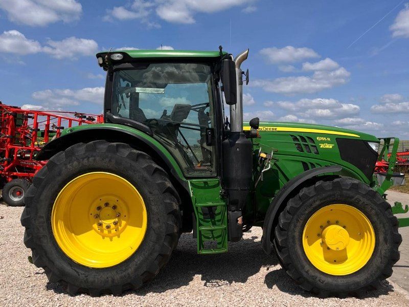 John Deere 6155R