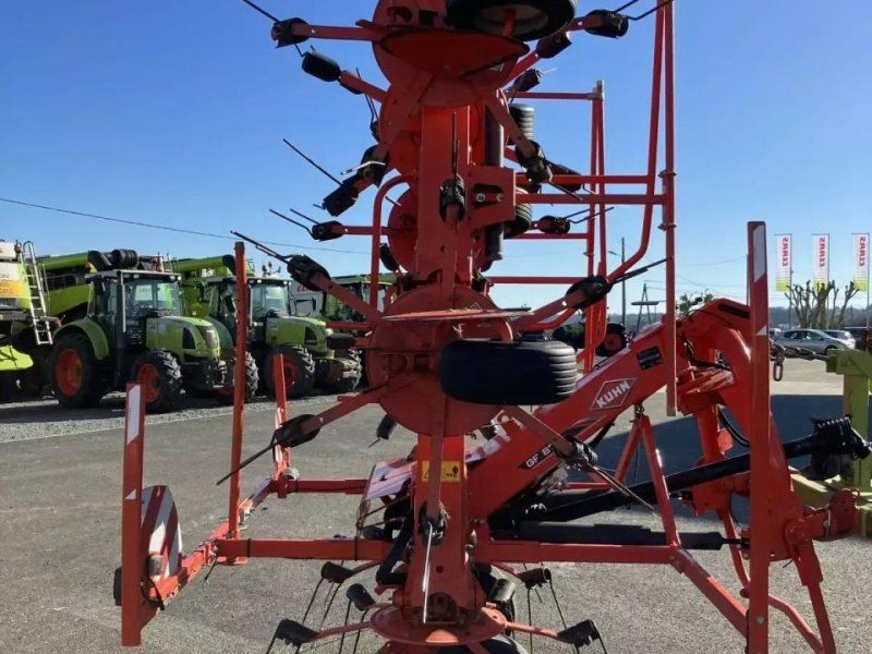 Kuhn gf 8712