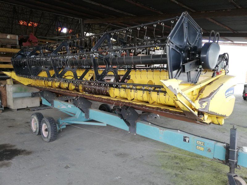 New Holland 6M10