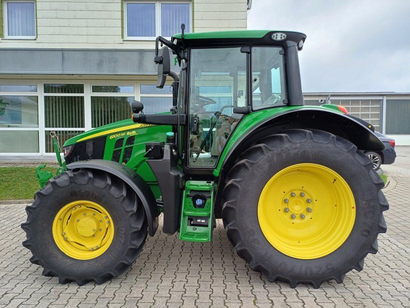 John Deere 6100M