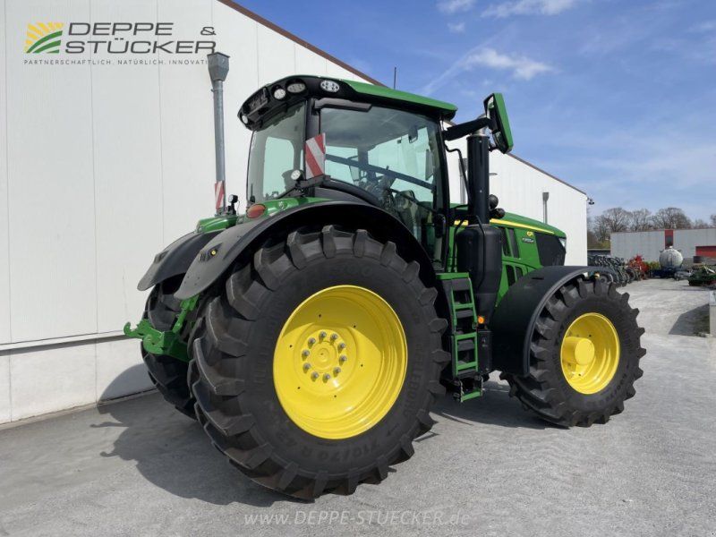 John Deere 6R 250