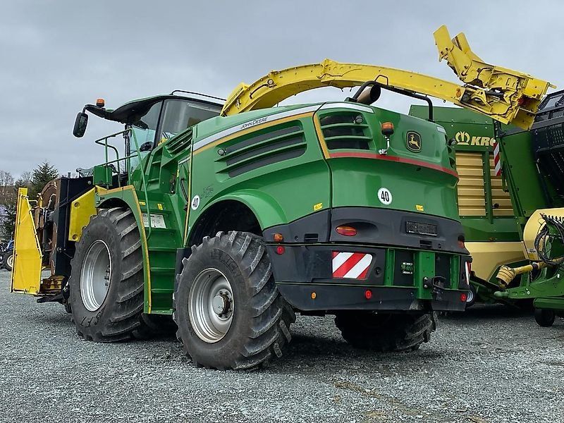 John Deere 8700