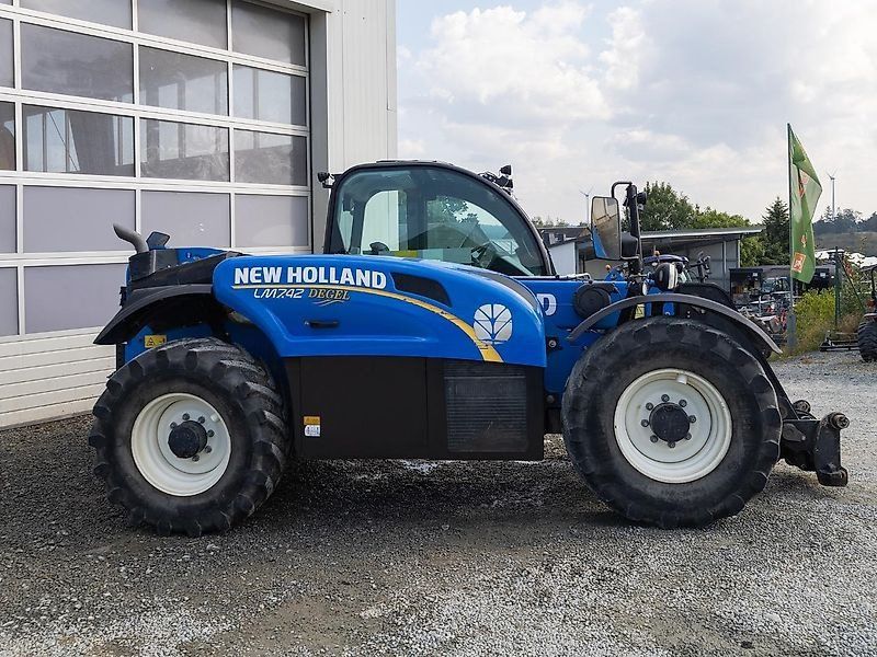 New Holland LM 7.42 Elite