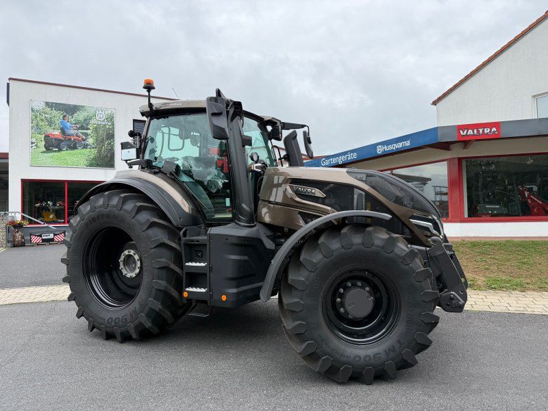 Valtra Q305