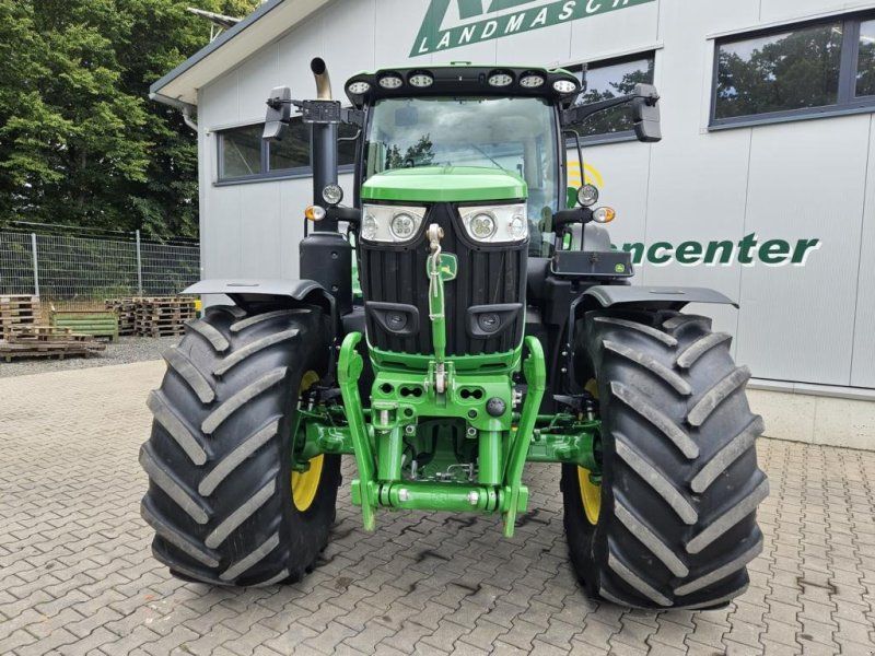 John Deere 6R195