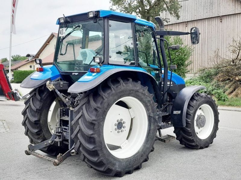 New Holland TS90