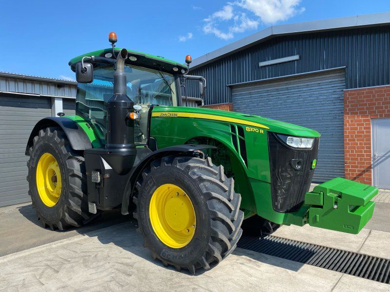 John Deere 8370R PowrShift E23