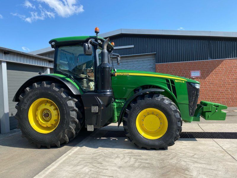 John Deere 8370R PowrShift E23