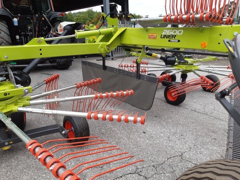 Claas Liner 2600 Trend