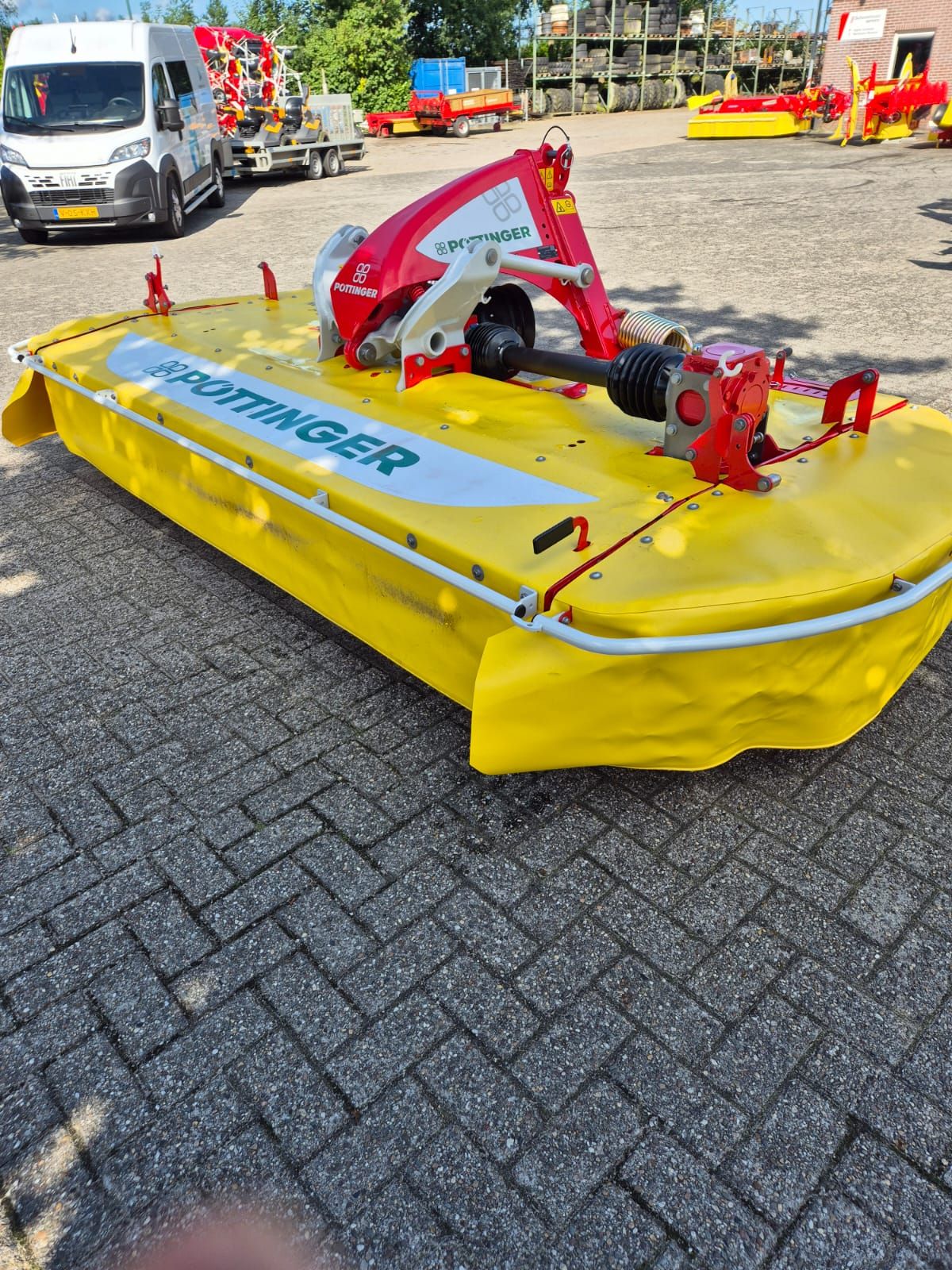 Aanbieding Pottinger frontschijvenmaaier