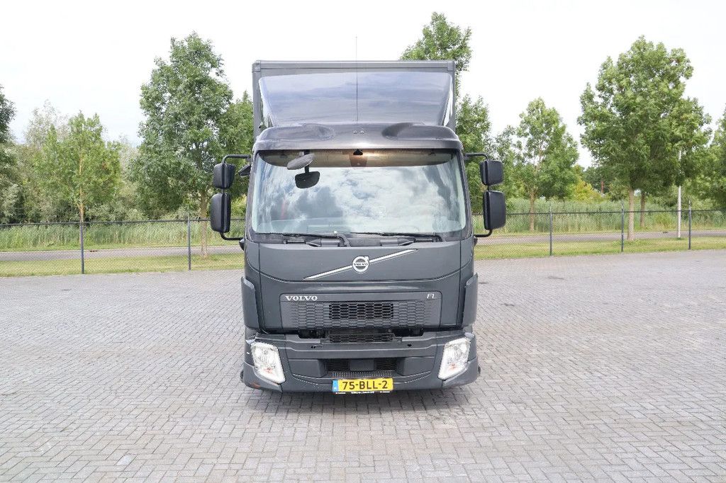 Volvo FL 210 | 4X2 | TAILLIFT | 12 TON | DUTCH INSPECITON | EURO 6