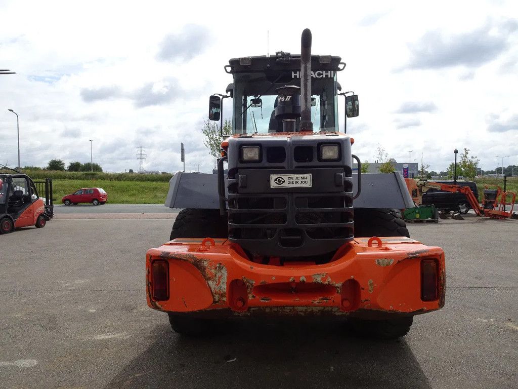 Hitachi ZW150