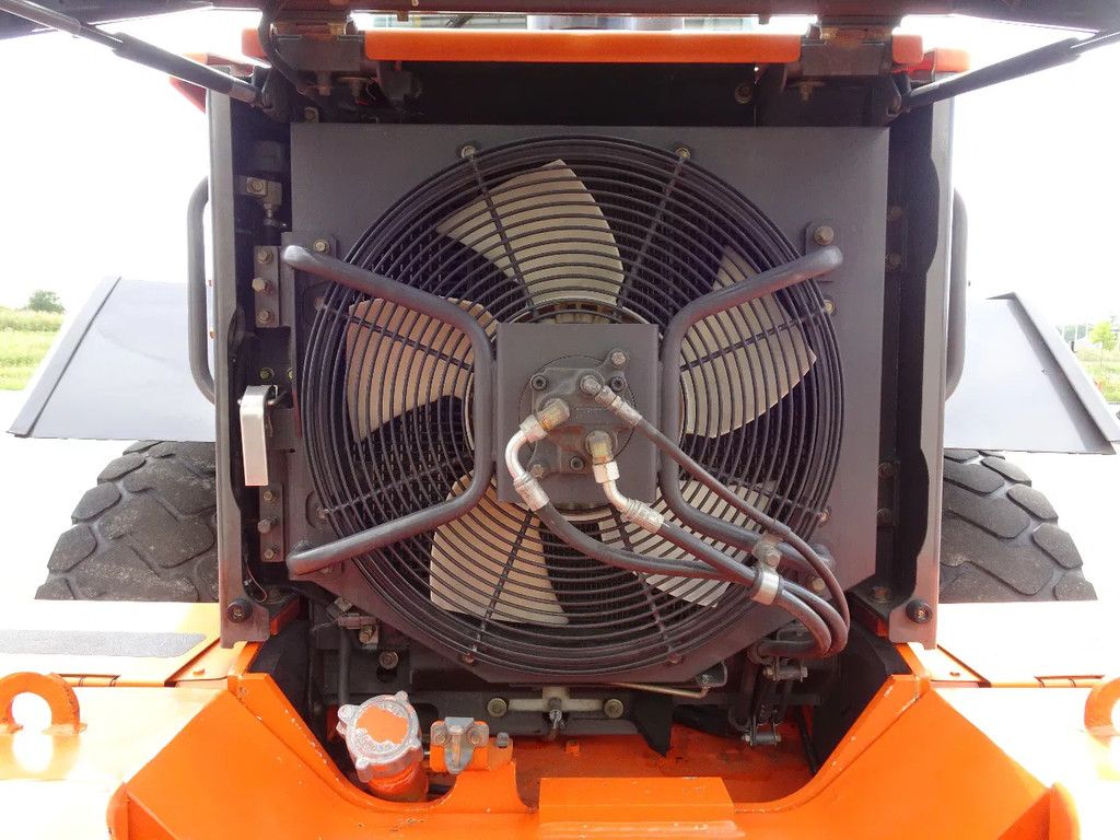 Hitachi ZW150